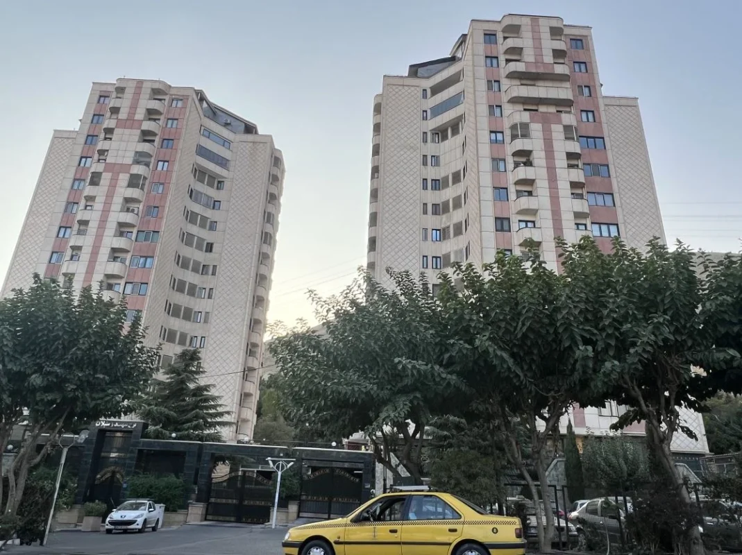 برج دو قلوی سهند و سبلان