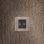 کلید وضعیت اتاق هتل اشنایدر  مدل  E8432DMS SZ